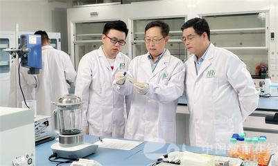 嘉興學(xué)院院士領(lǐng)軍能源科學(xué)技術(shù)研究，服務(wù)區(qū)域發(fā)展奮力推進(jìn)'兩個先行''兩個率先'